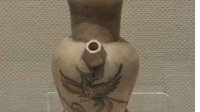 魯酒瑰寶-唐代鳳凰紋執(zhí)壺