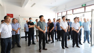 2021.08.24泰安市市場監(jiān)督局黨組成員考察參觀