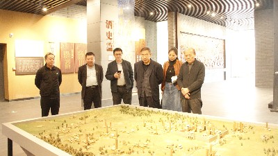 美術(shù)家協(xié)會走進(jìn)酒文化園