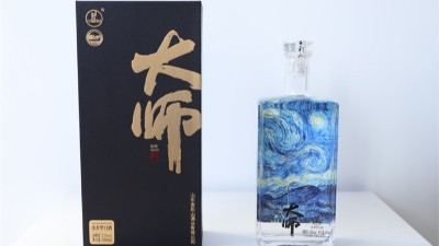 在山東地區(qū)選擇白酒招商，還是山東金彩山酒業(yè)！