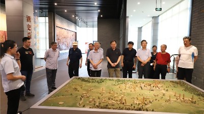 山東詩詞協(xié)會 來公司開展調(diào)研和采風(fēng)活動
